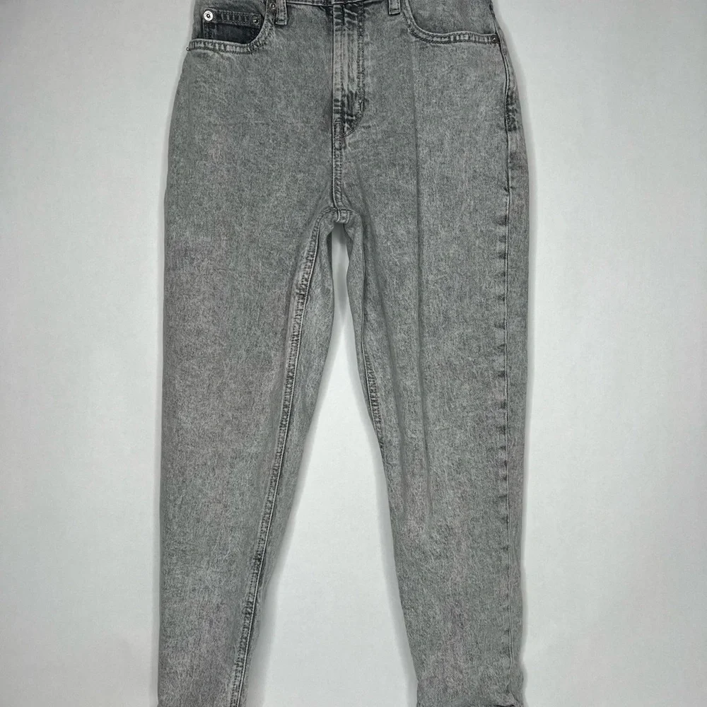 Gap Teen Girls Size 14 Stonewashed Gray‎ Mom Jeans